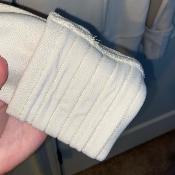 lululemon jacket - size: 10 NWOT - Picture 5 of 9